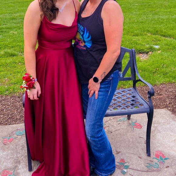 red prom dress, open back - Picture 6 of 8